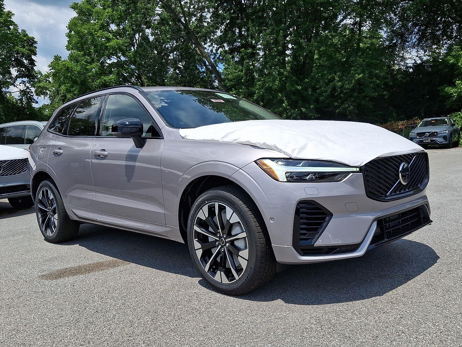 2026 Volvo XC60 plug-in hybrid