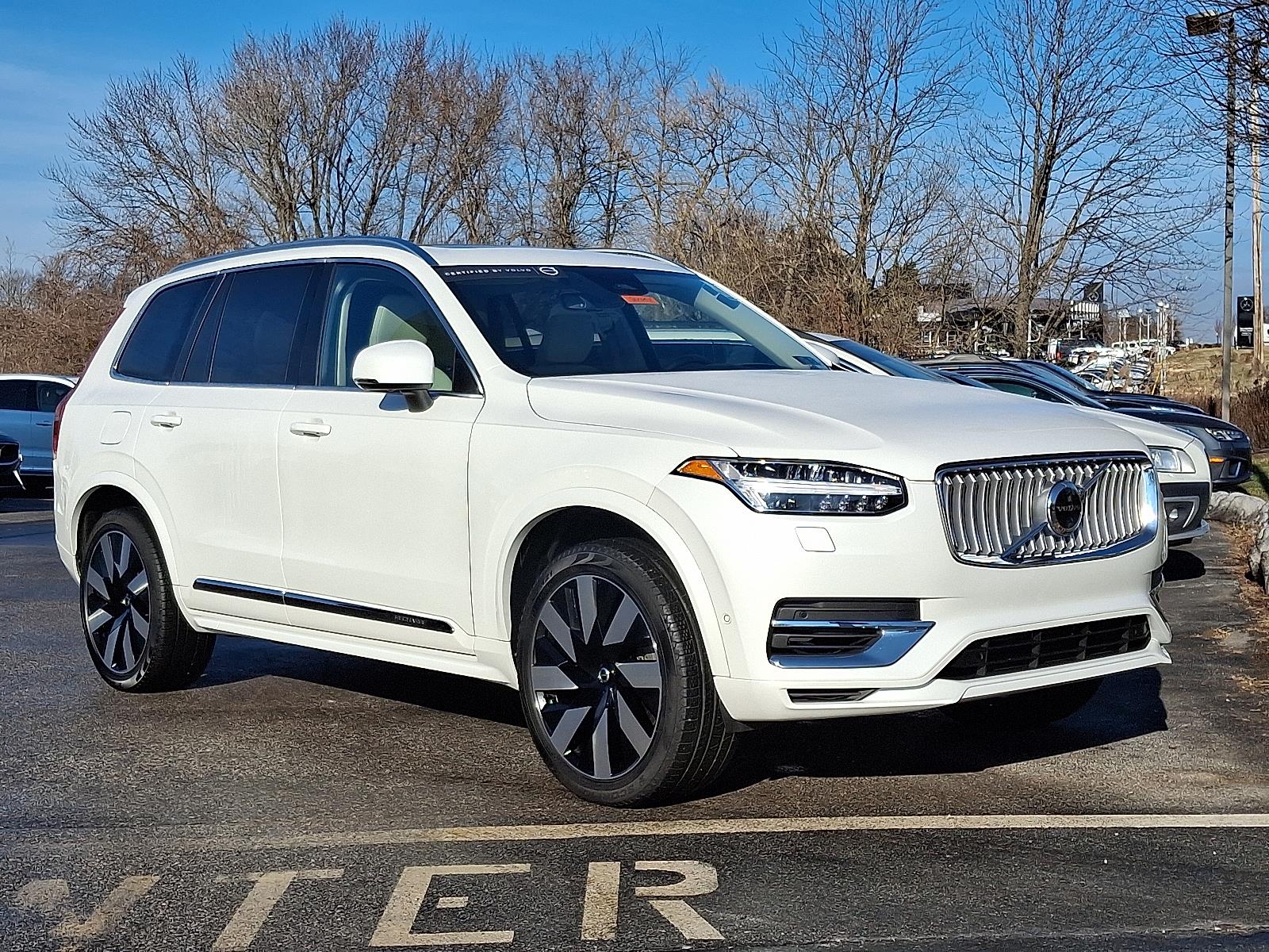 2023 Volvo XC90 Ultimate's photo