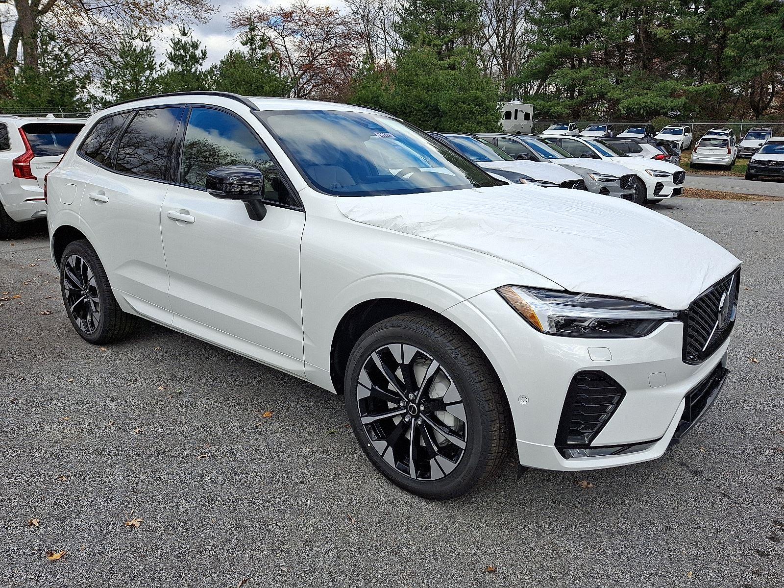 2026 Volvo XC60 Plus's photo