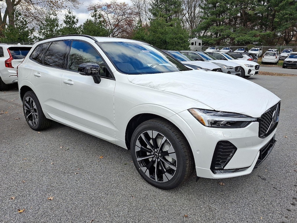 New 2026 Volvo XC60 B5 Plus SUV