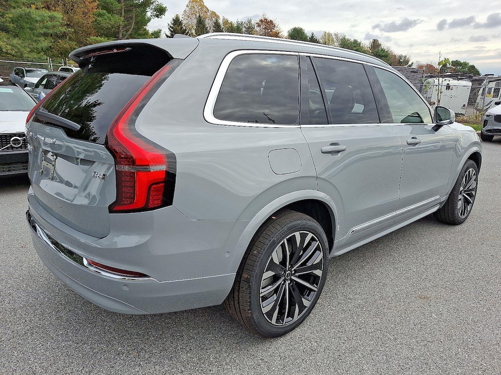 New 2026 Volvo XC90 B6 Ultra 7-Seater SUV