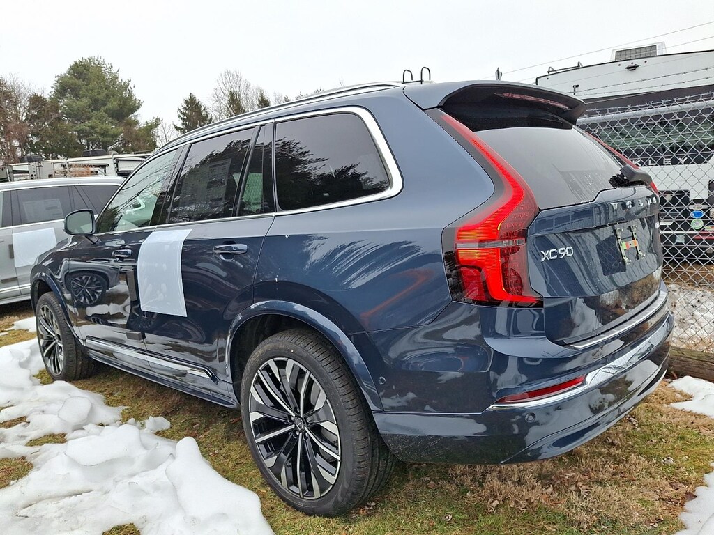 New 2026 Volvo XC90 B6 Plus 7-Seater SUV