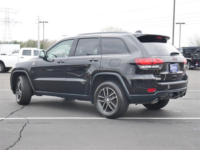 Used 2018 Jeep Grand Cherokee Trailhawk with VIN 1C4RJFLG5JC458262 for sale in Stillwater, Minnesota