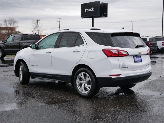 Used 2020 Chevrolet Equinox Premier with VIN 3GNAXXEVXLS520935 for sale in Stillwater, Minnesota