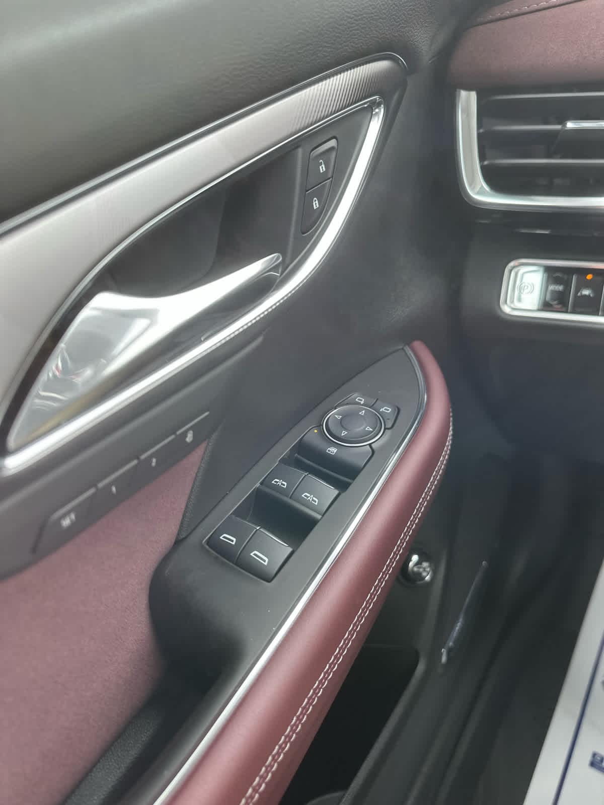 2026 Buick Envision Sport Touring - Photo 18