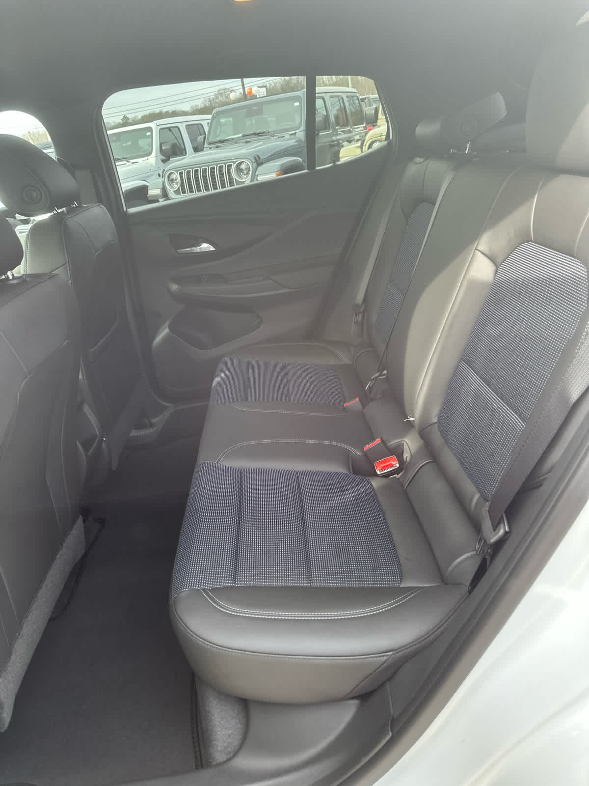 2026 Buick Envista Preferred - Photo 10