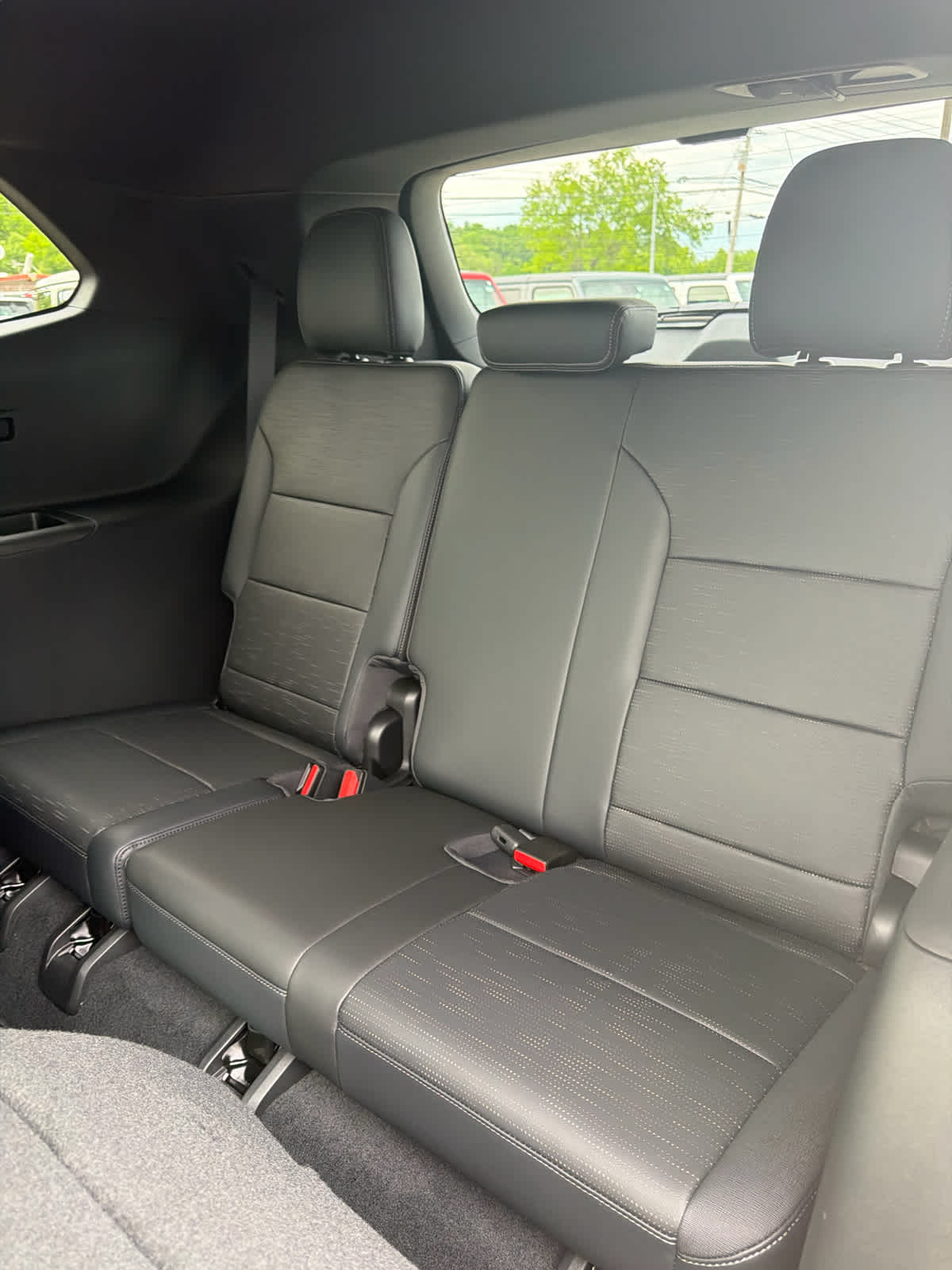 2026 Buick Enclave Sport Touring - Photo 11