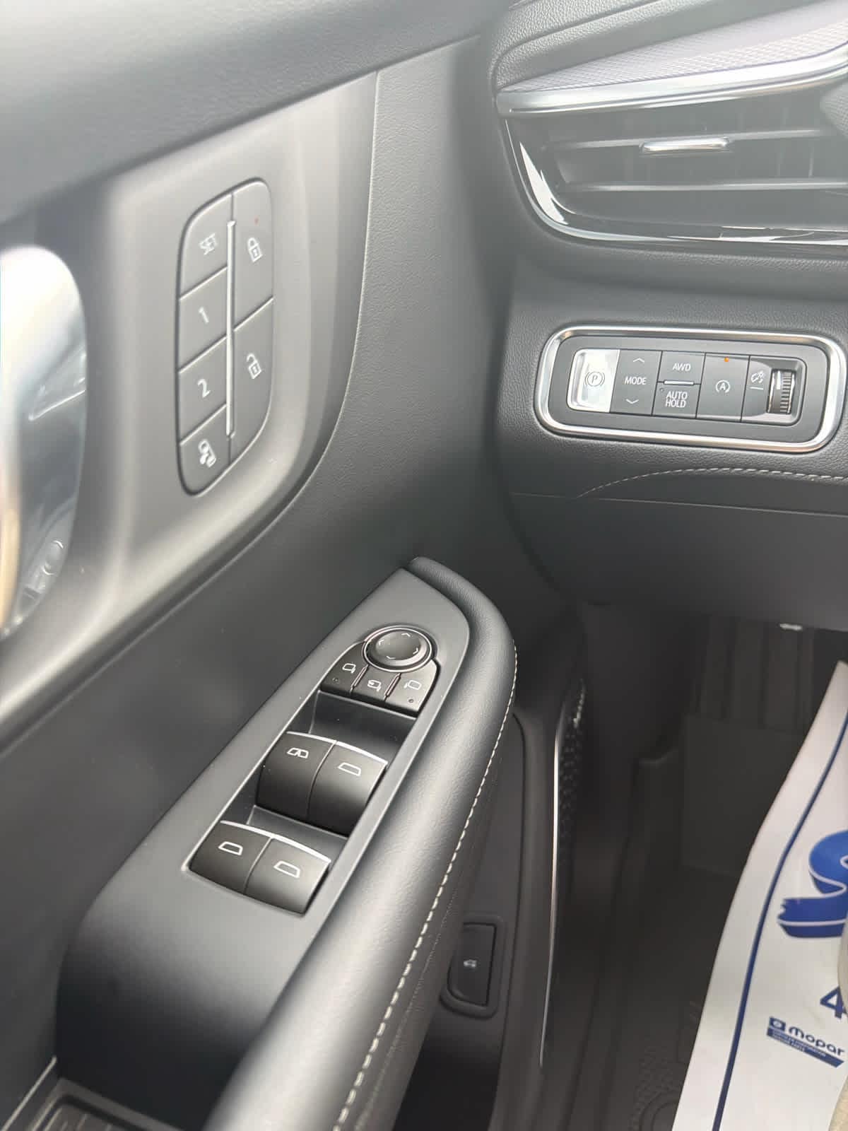 2026 Buick Enclave Sport Touring - Photo 19