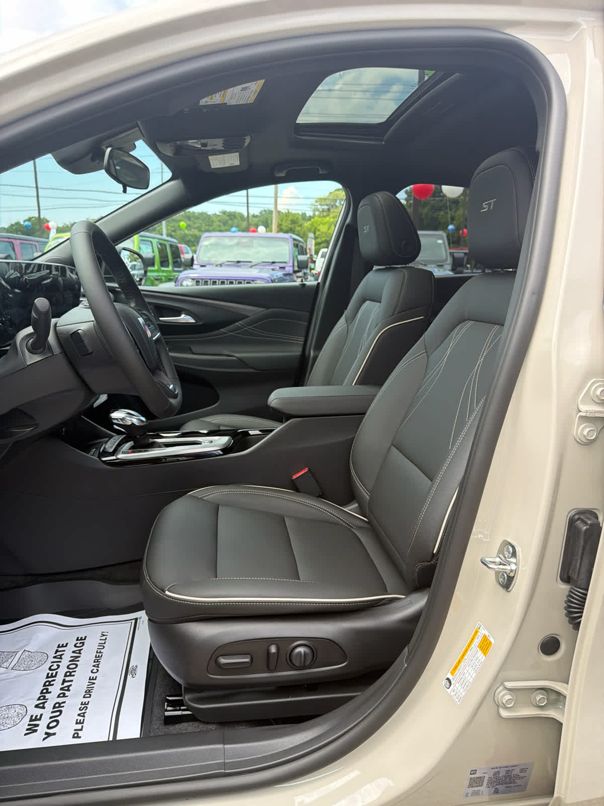 2026 Buick Envista Sport Touring - Photo 12