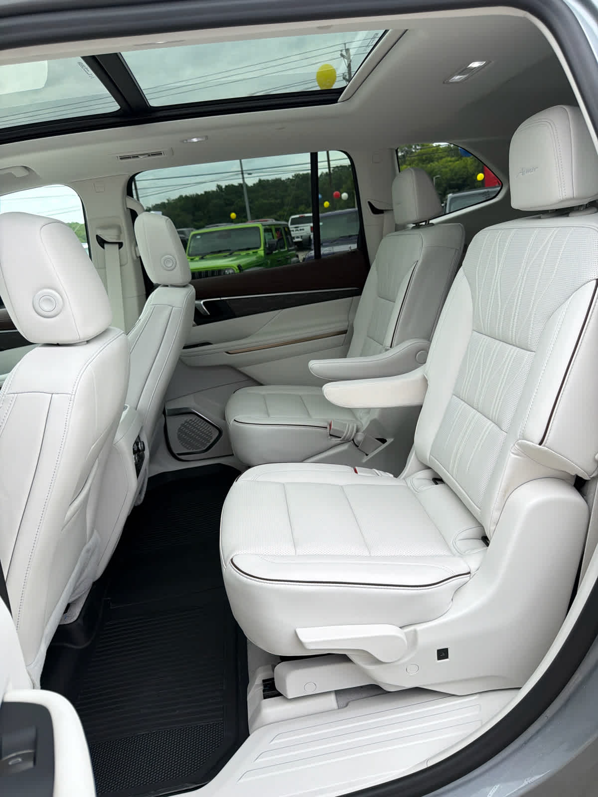 2026 Buick Enclave Avenir - Photo 14