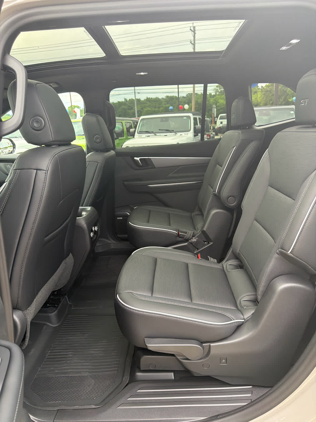 2026 Buick Enclave Sport Touring - Photo 12