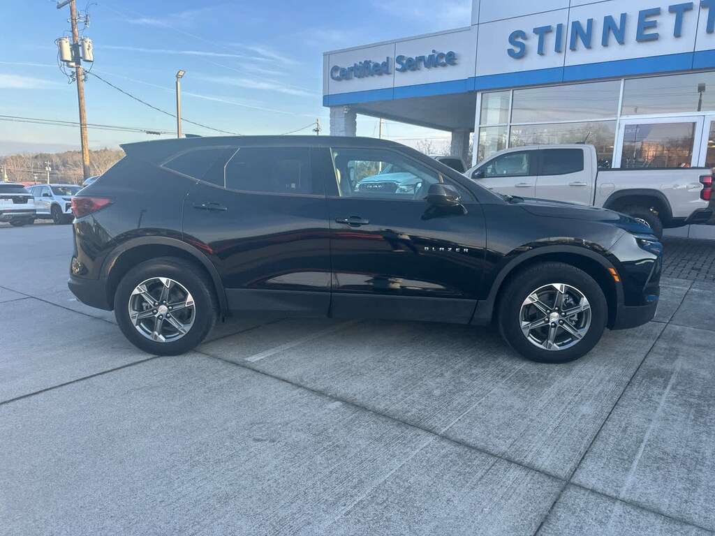 Used 2023 Chevrolet Blazer 2LT SUV