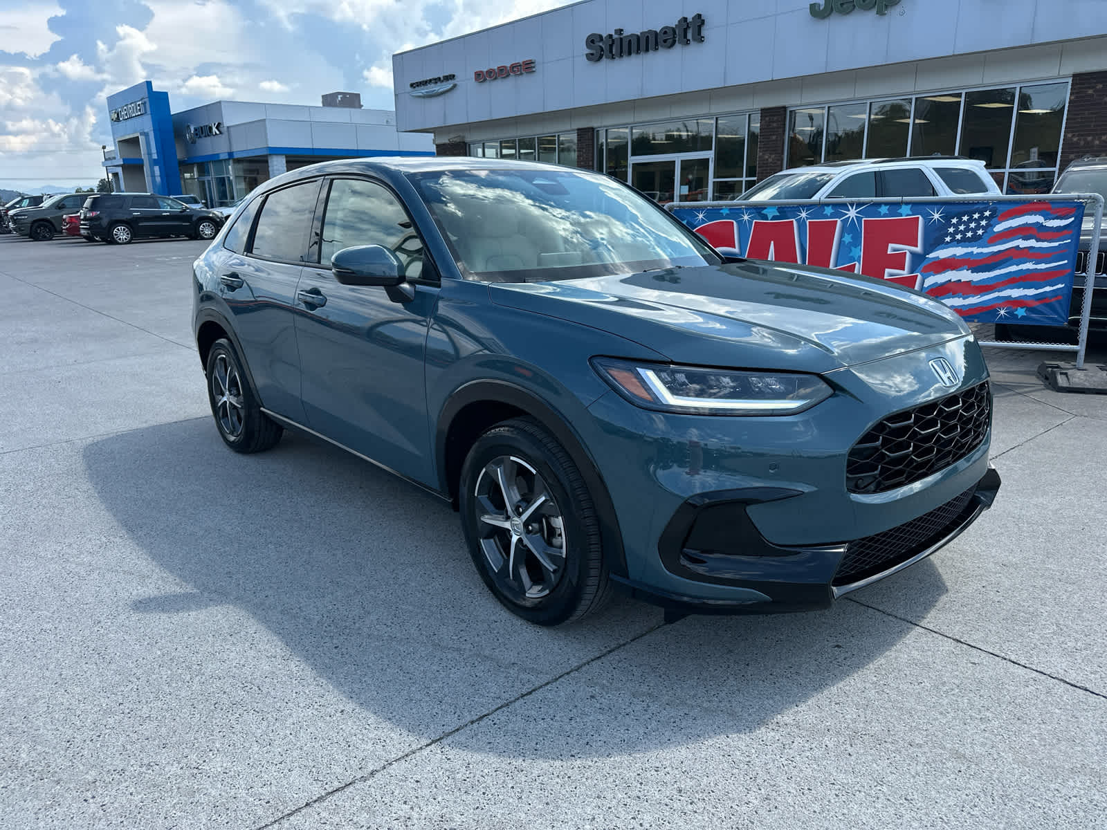 2024 Honda HR-V EX-L photo 3