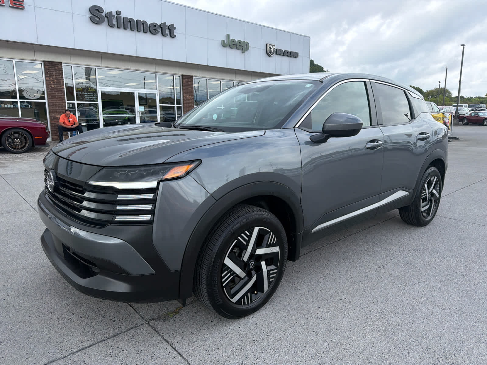Used 2025 Nissan Kicks SV