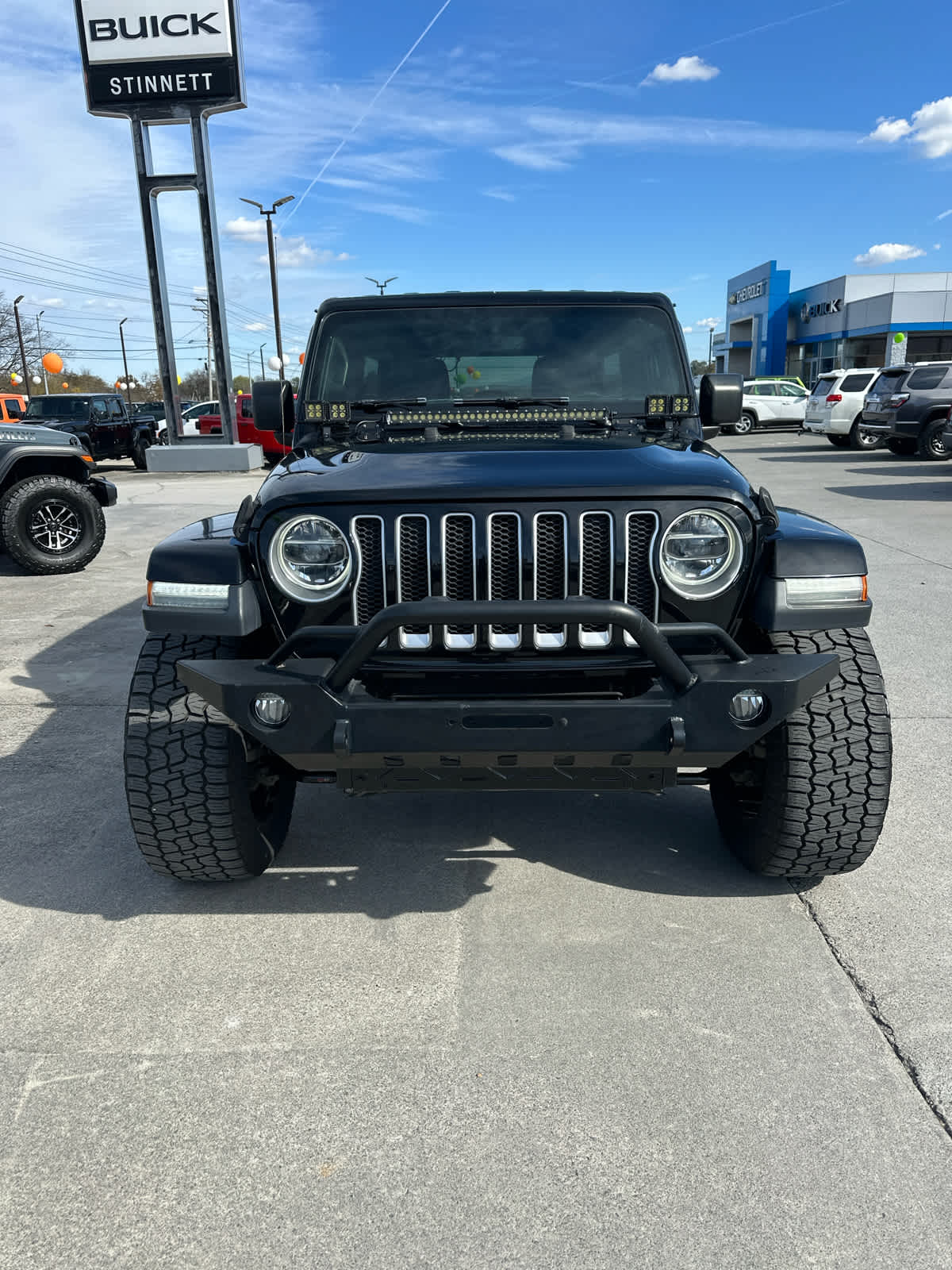 2018 Jeep Wrangler Unlimited Sahara photo 3