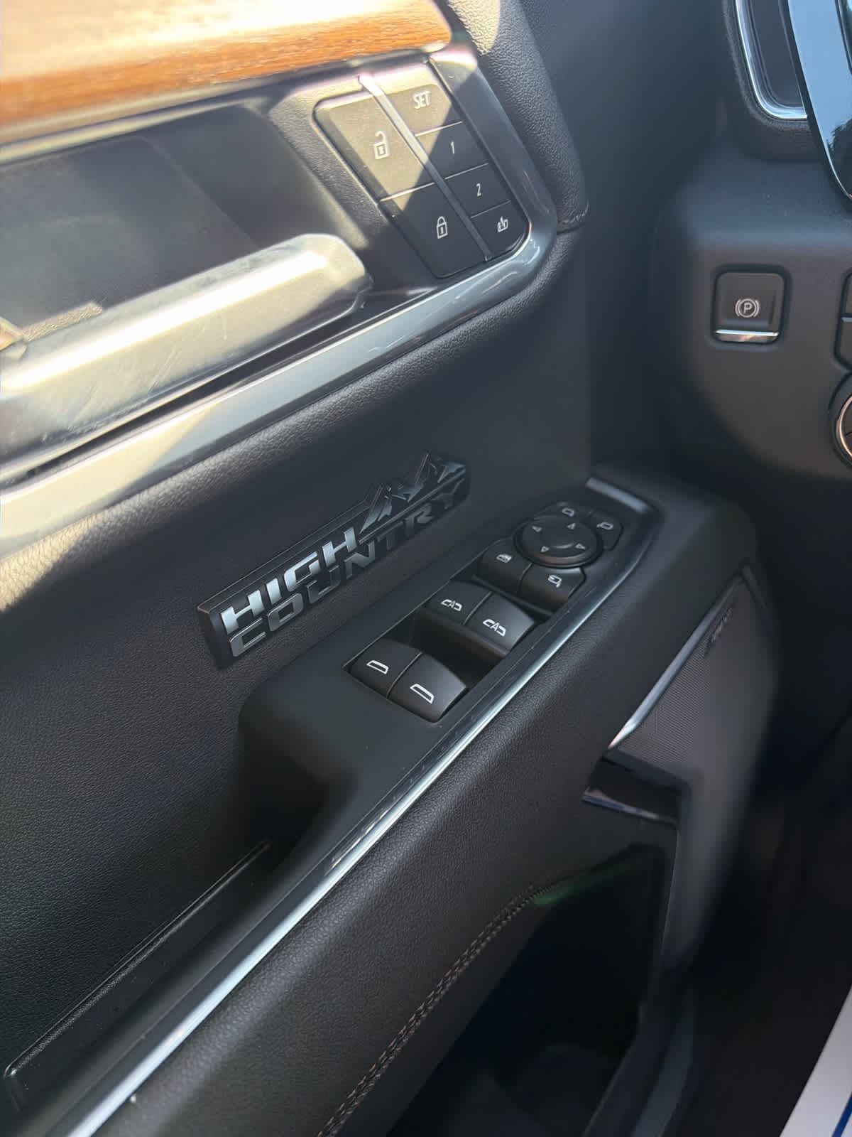 2026 Chevrolet Silverado 1500 High Country - Photo 17