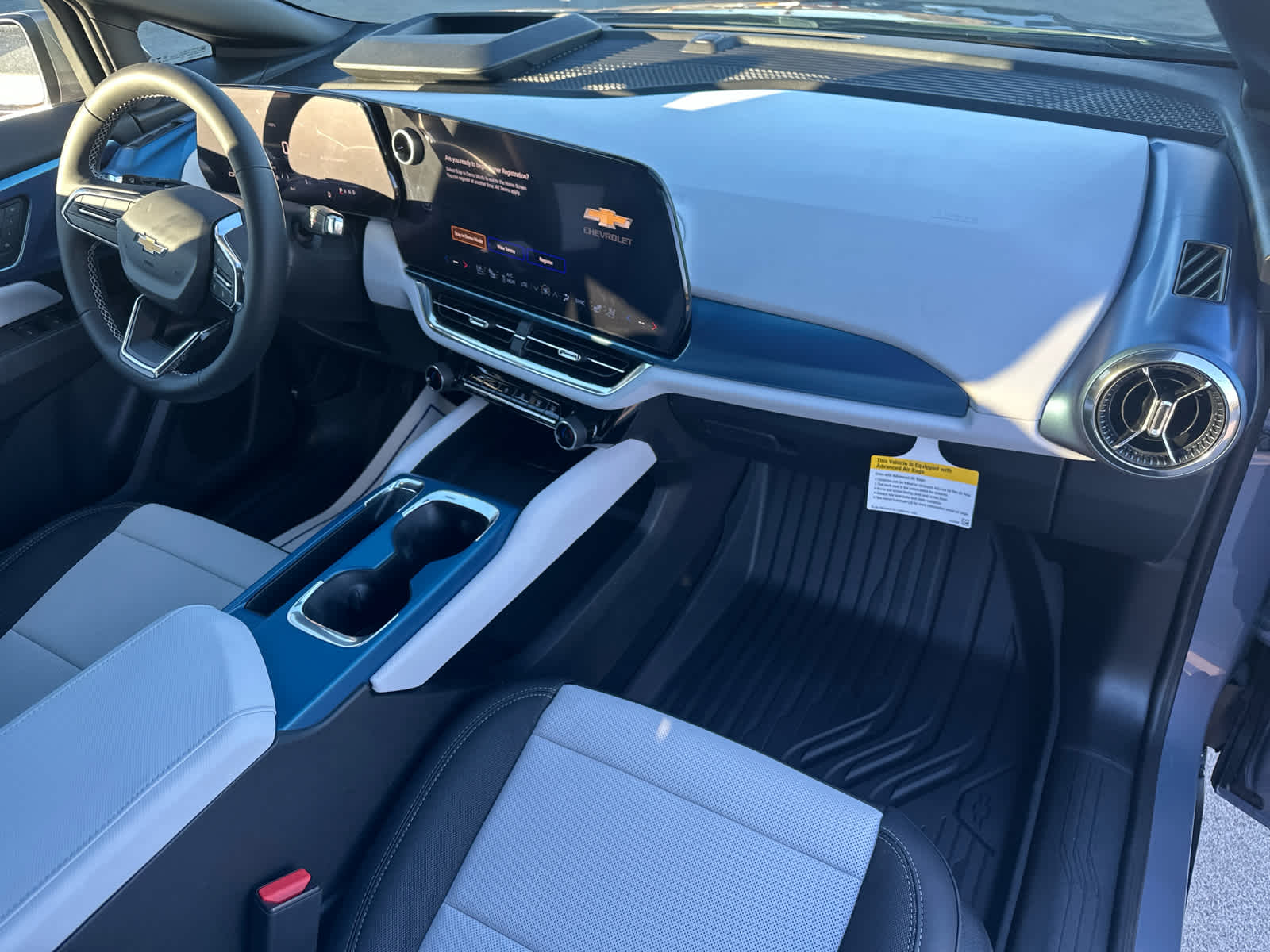 2026 Chevrolet Equinox EV 2LT - Photo 16