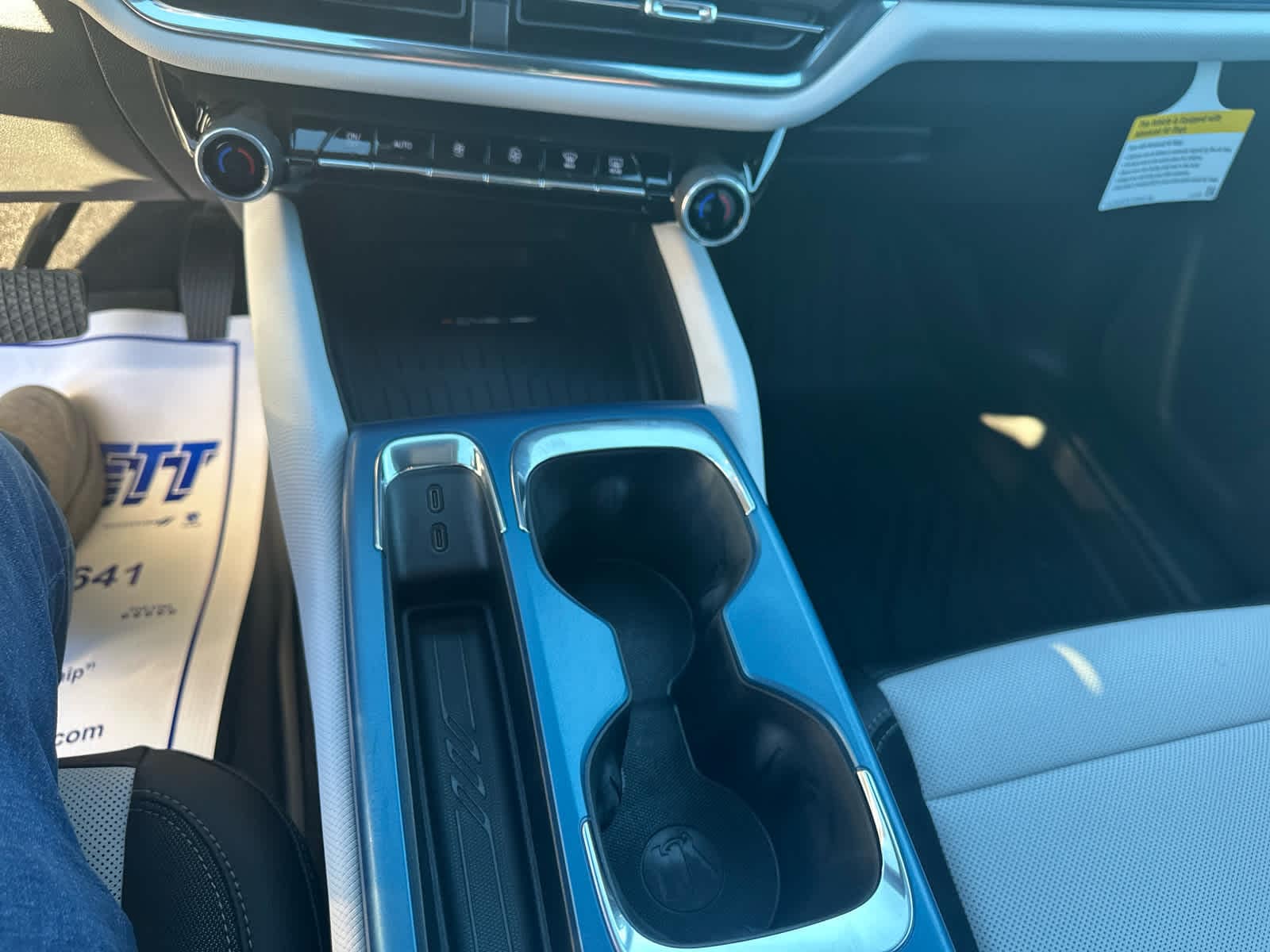 2026 Chevrolet Equinox EV 2LT - Photo 29