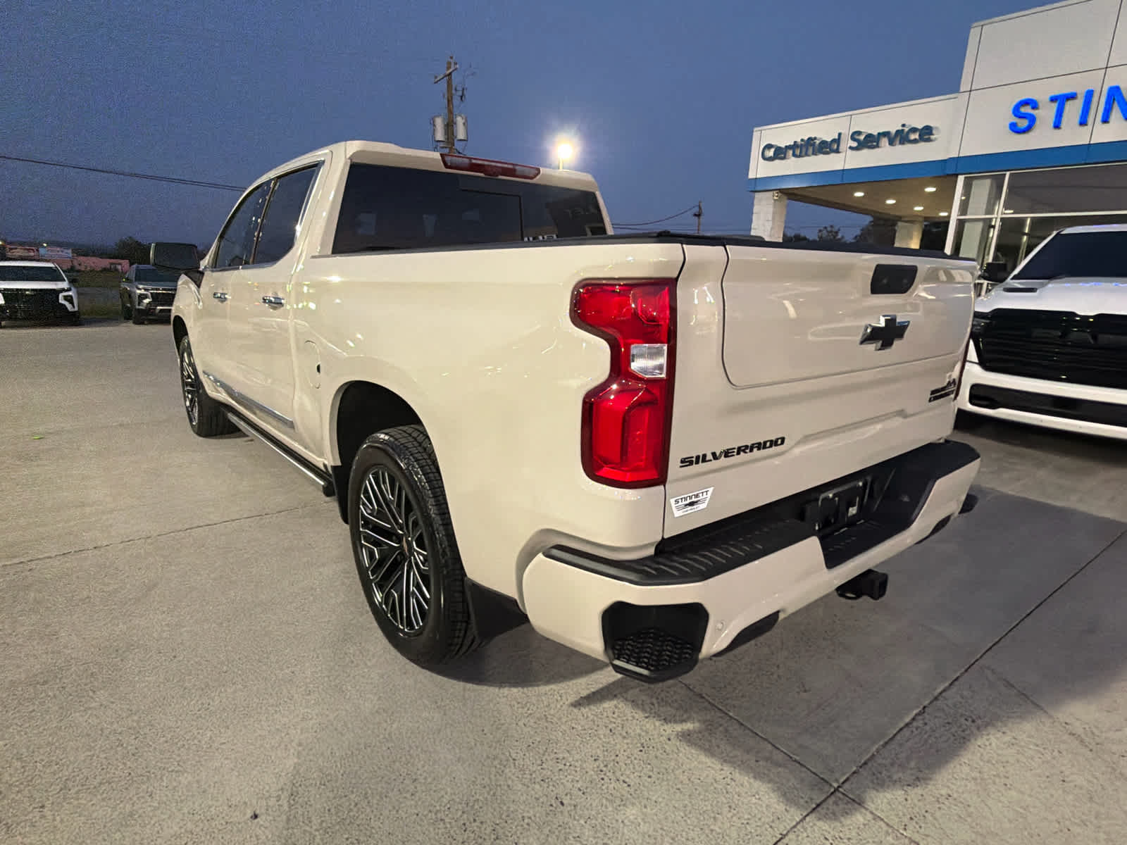 2026 Chevrolet Silverado 1500 High Country - Photo 10