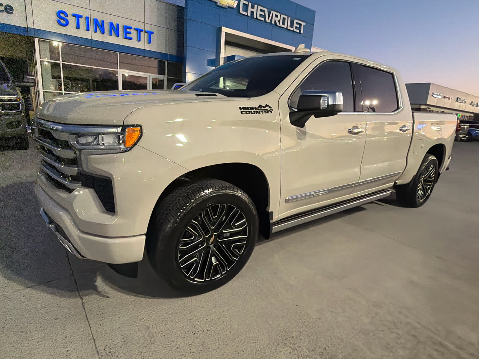 2026 Chevrolet Silverado 1500 High Country - Photo 7
