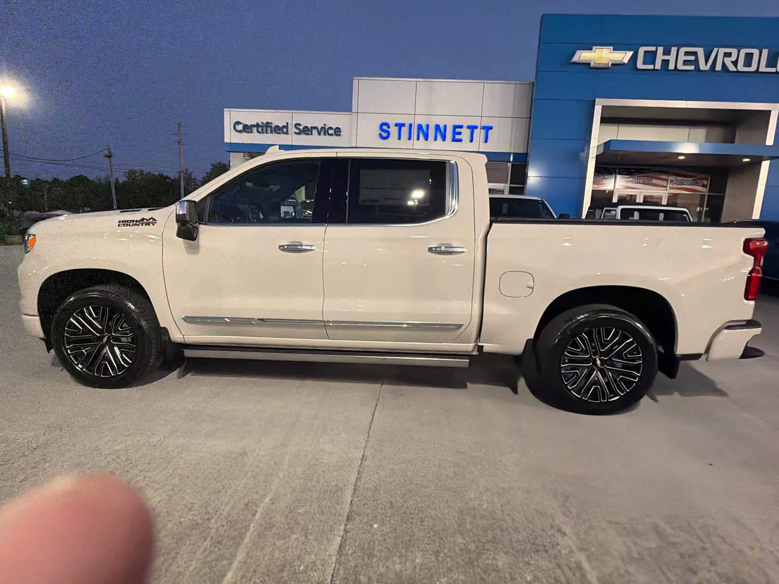 2026 Chevrolet Silverado 1500 High Country - Photo 9