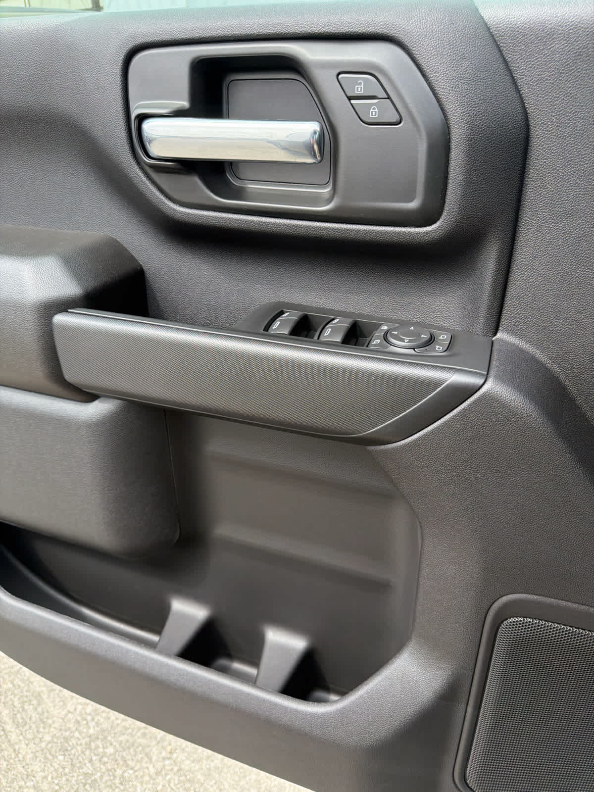 2026 Chevrolet Silverado 2500 HD Custom - Photo 18
