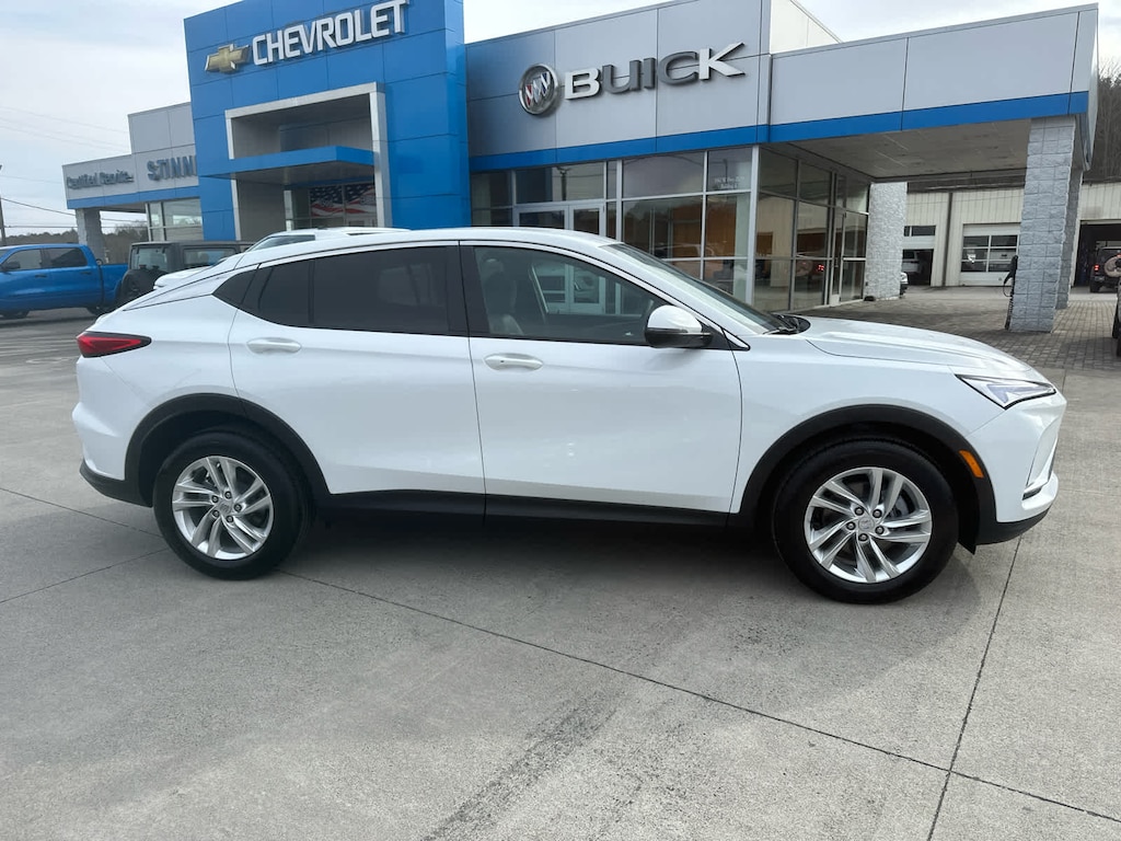 New 2026 Buick Envista Preferred SUV