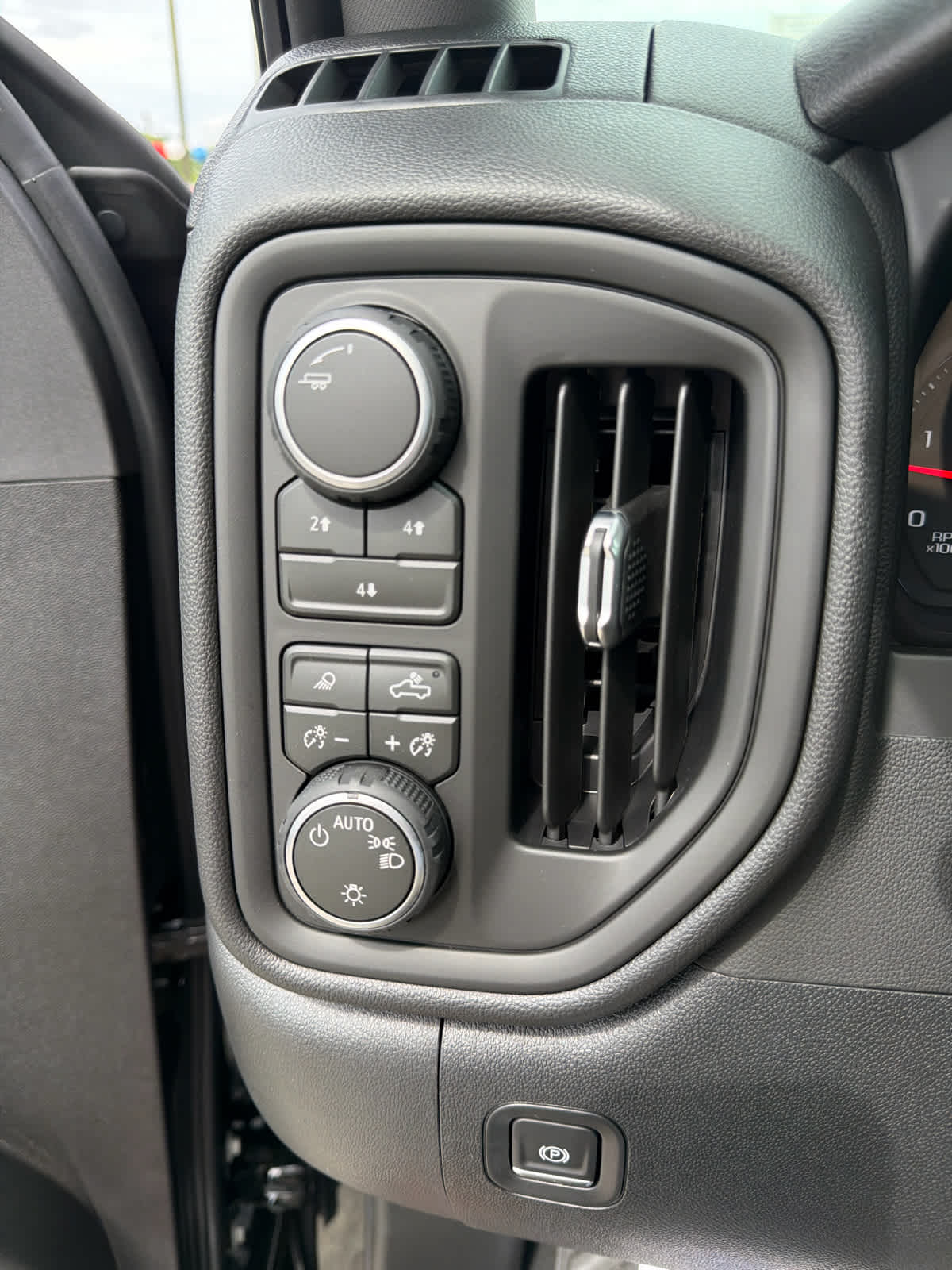 2026 Chevrolet Silverado 2500 HD Custom - Photo 17
