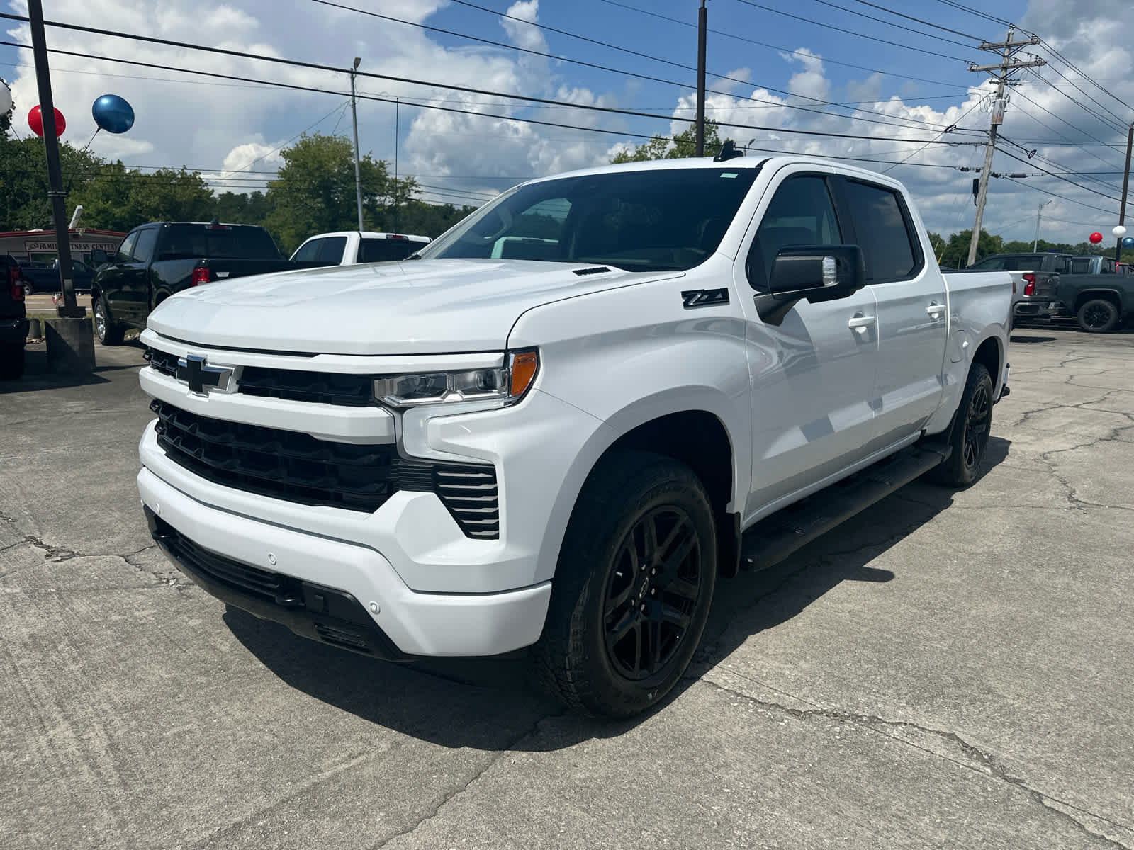 2026 Chevrolet Silverado 1500 RST photo 4