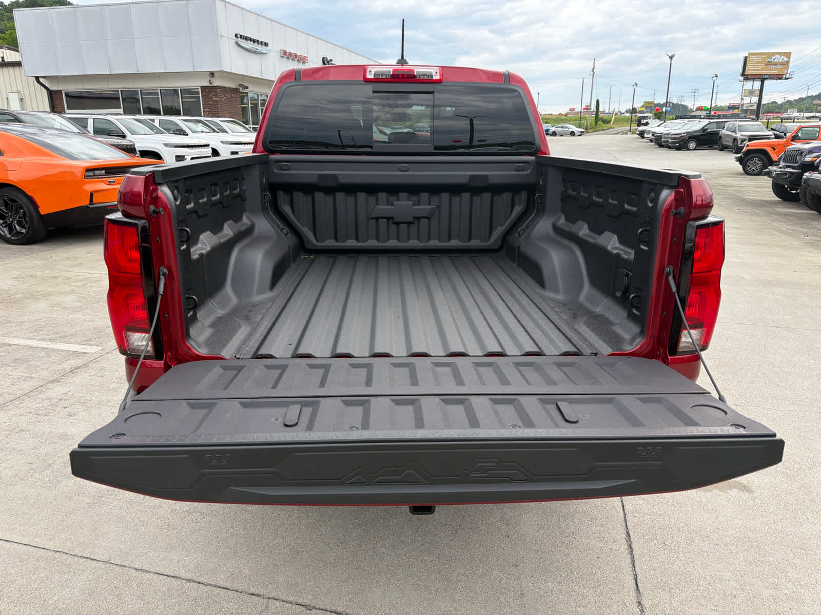 2026 Chevrolet Colorado Z71 - Photo 9