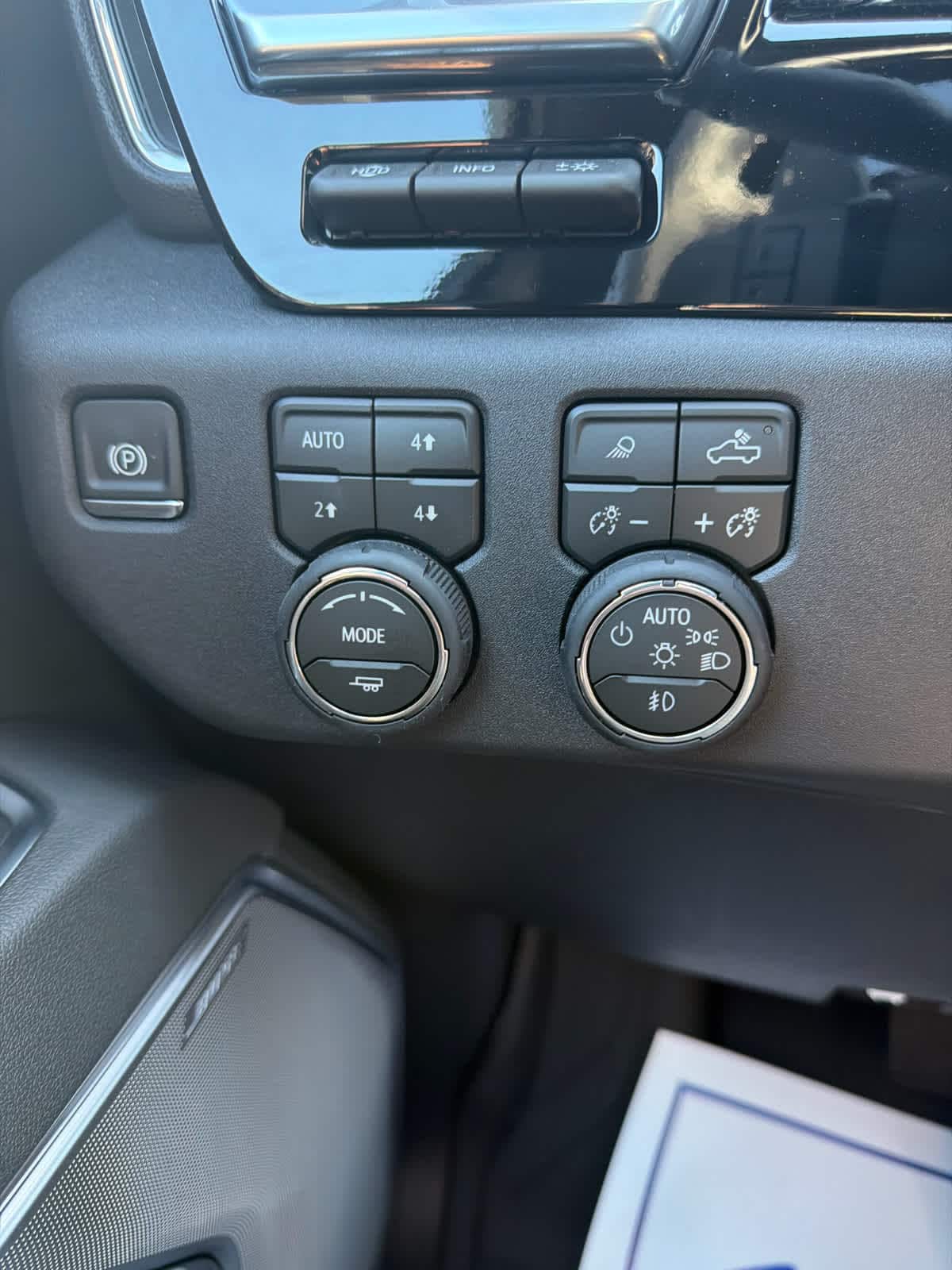 2026 Chevrolet Silverado 1500 High Country - Photo 18