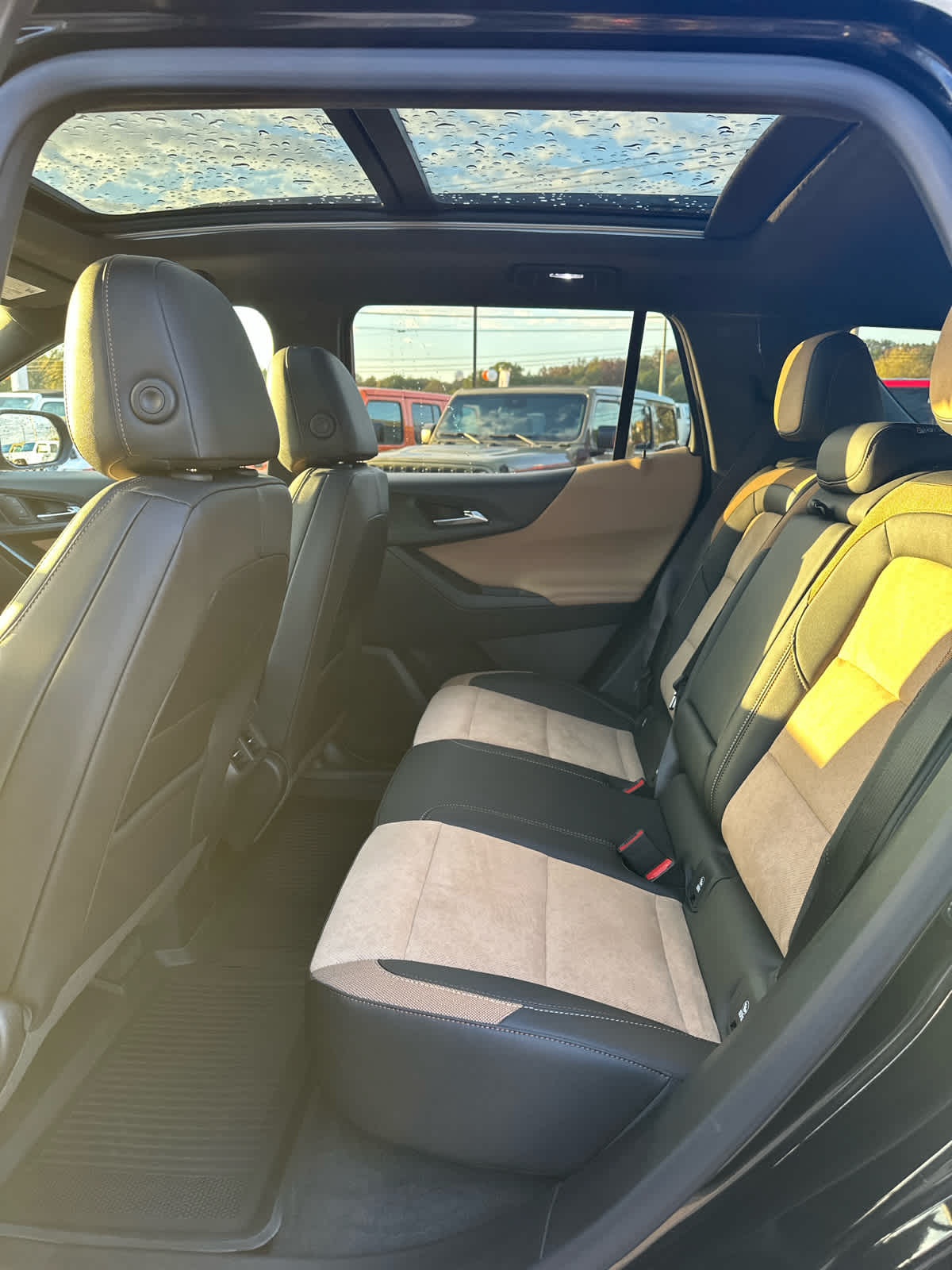 2026 Chevrolet Equinox ACTIV - Photo 12