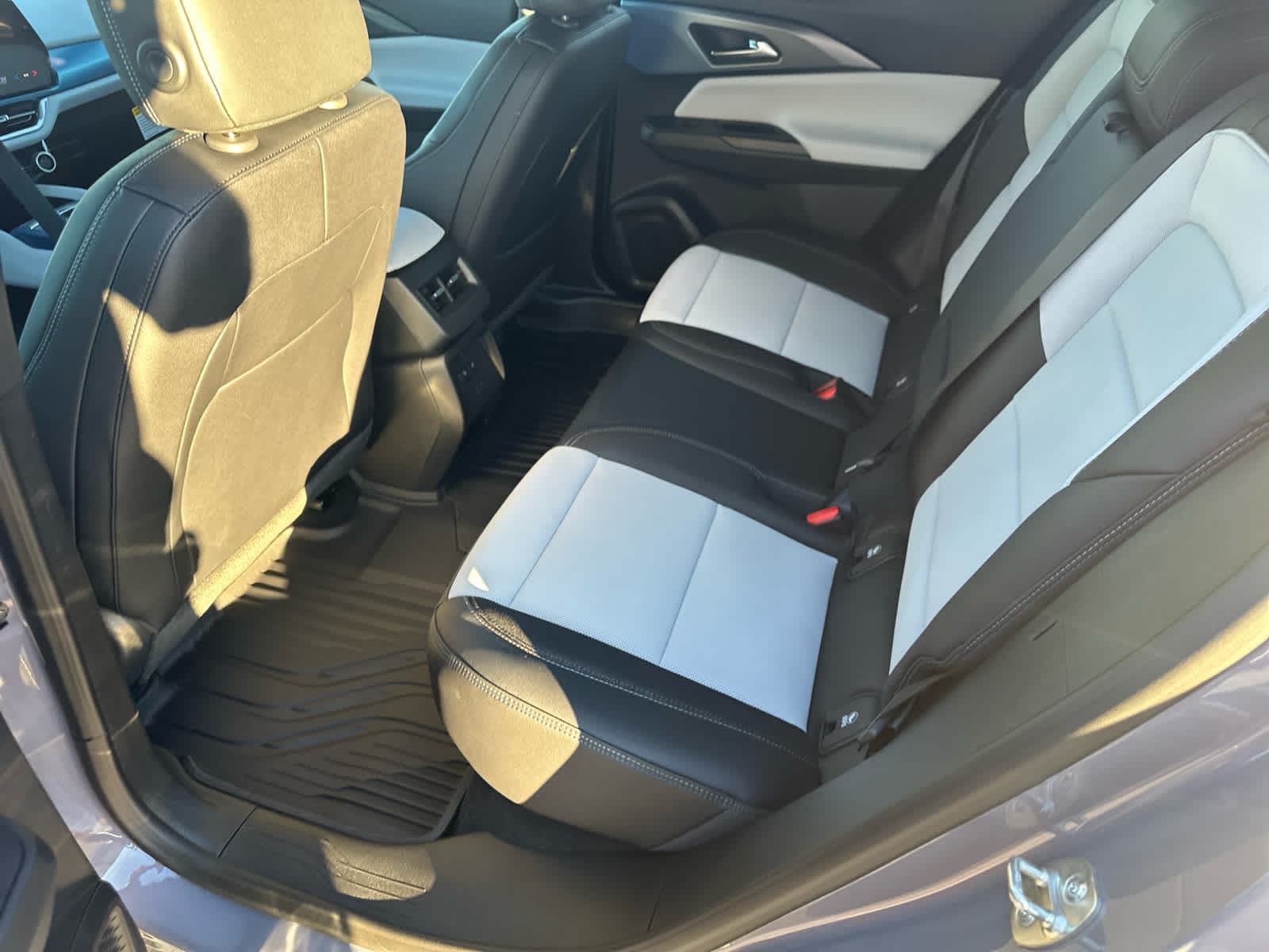 2026 Chevrolet Equinox EV 2LT - Photo 24