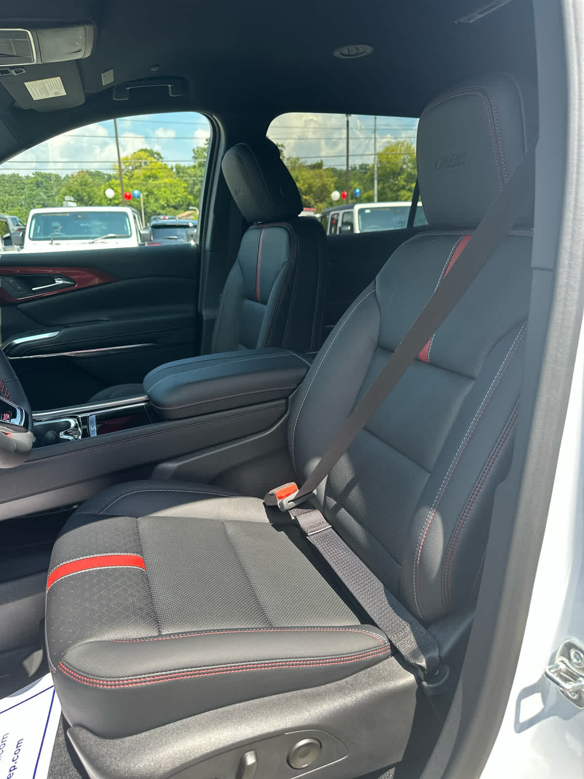 2026 Chevrolet Traverse RS - Photo 13