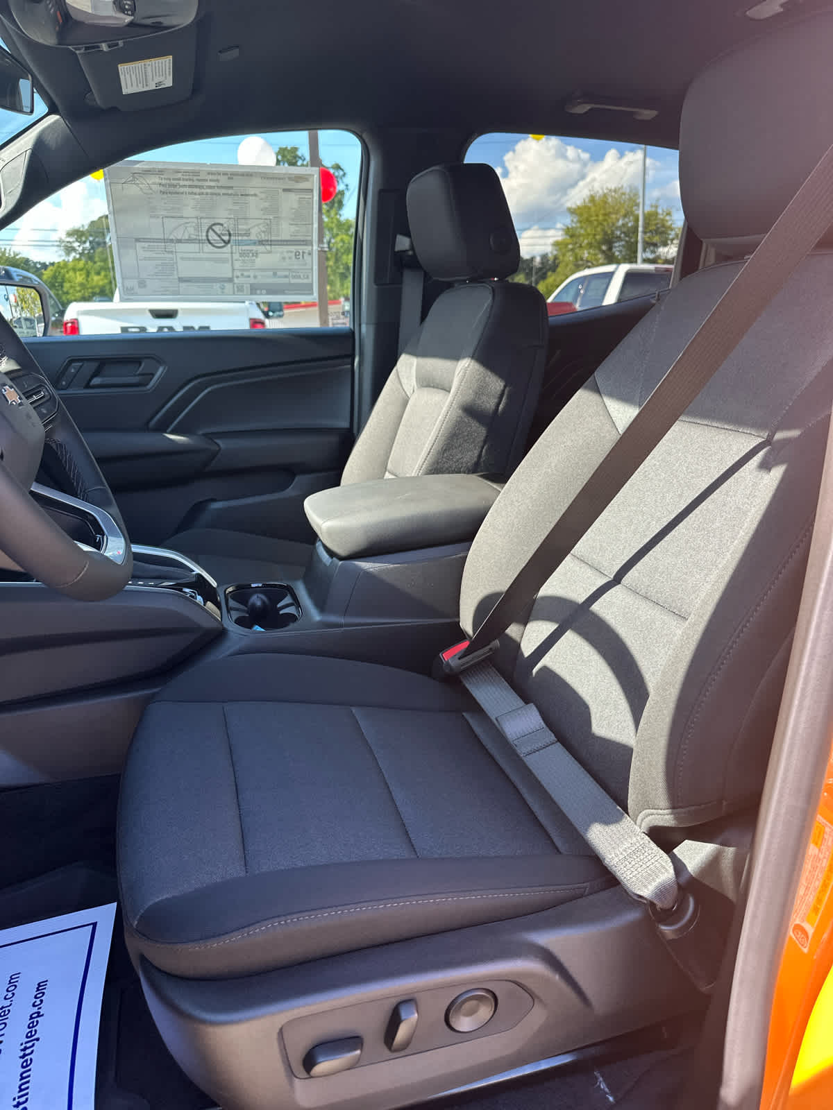 2026 Chevrolet Colorado Work Truck - Photo 14