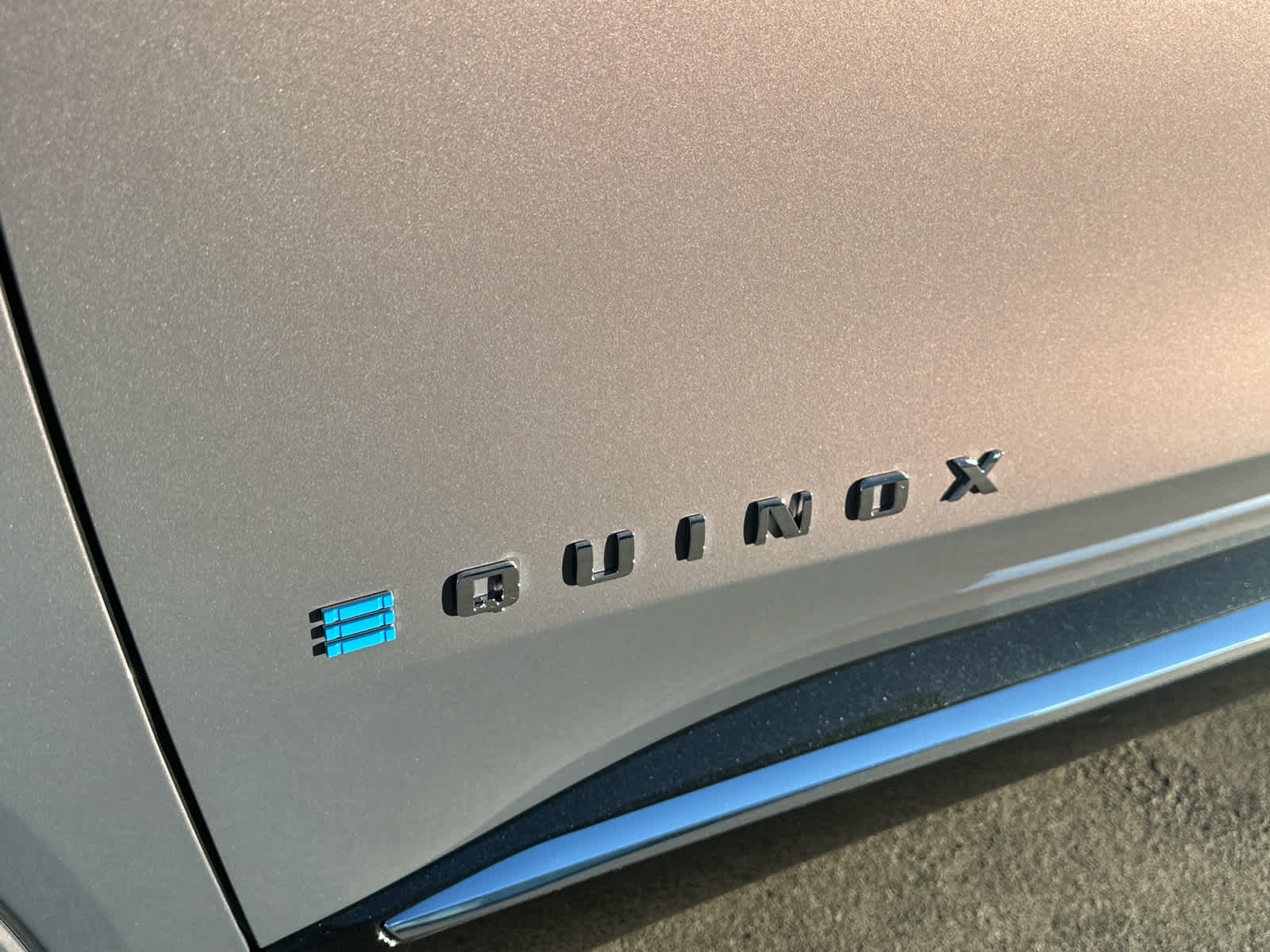 2026 Chevrolet Equinox EV 2LT - Photo 7