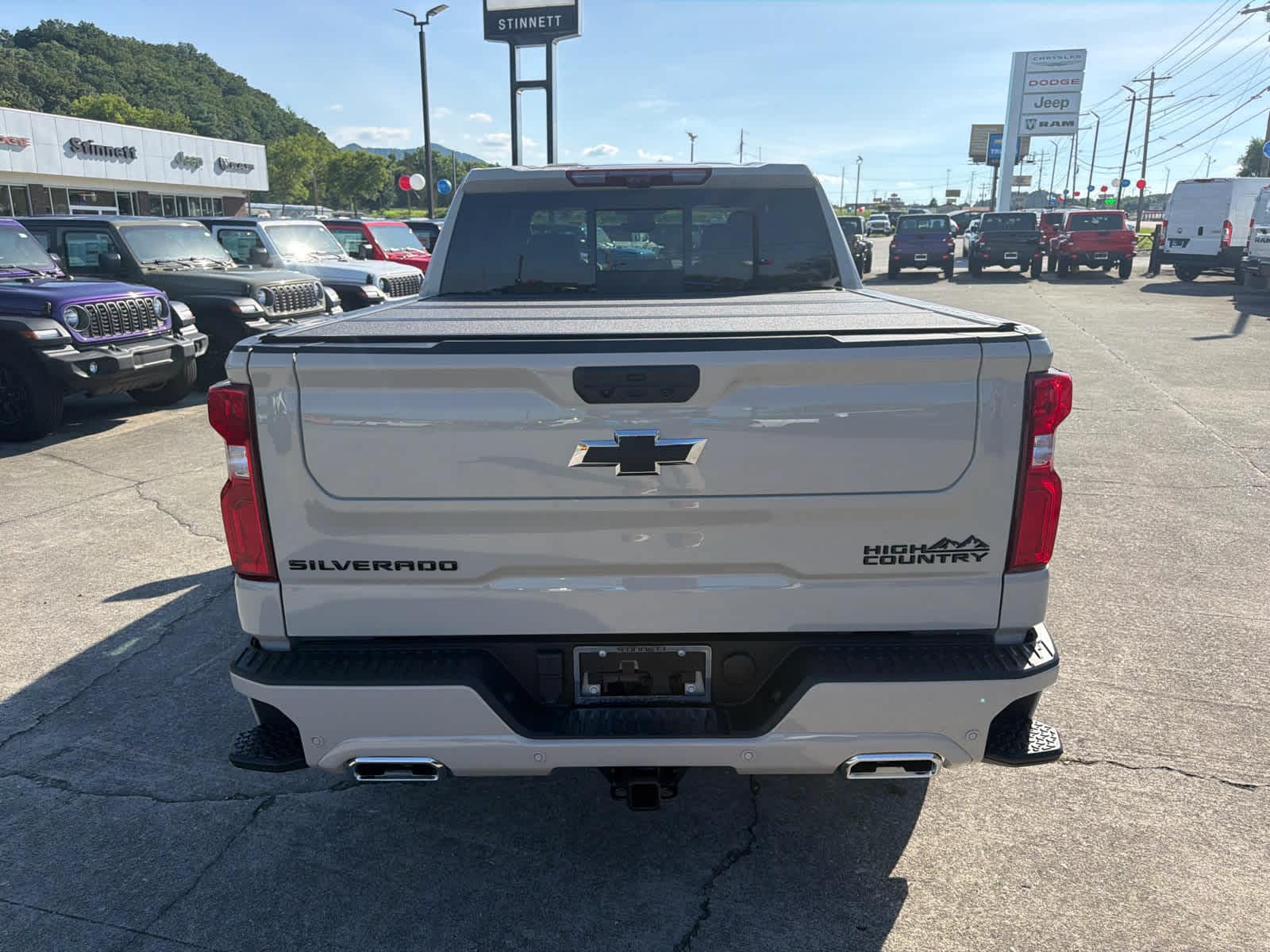 2026 Chevrolet Silverado 1500 High Country - Photo 8