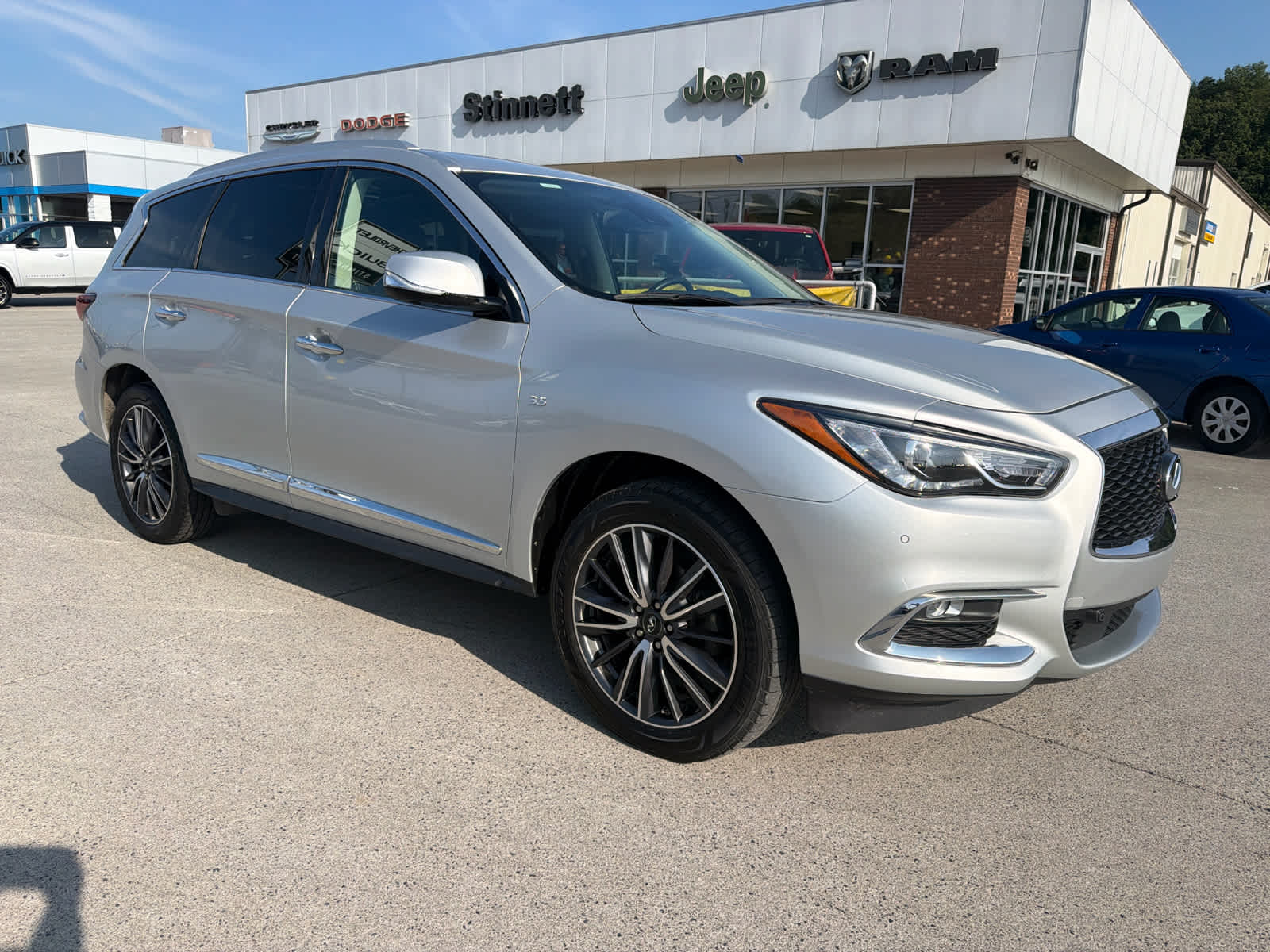 Used 2018 INFINITI QX60
