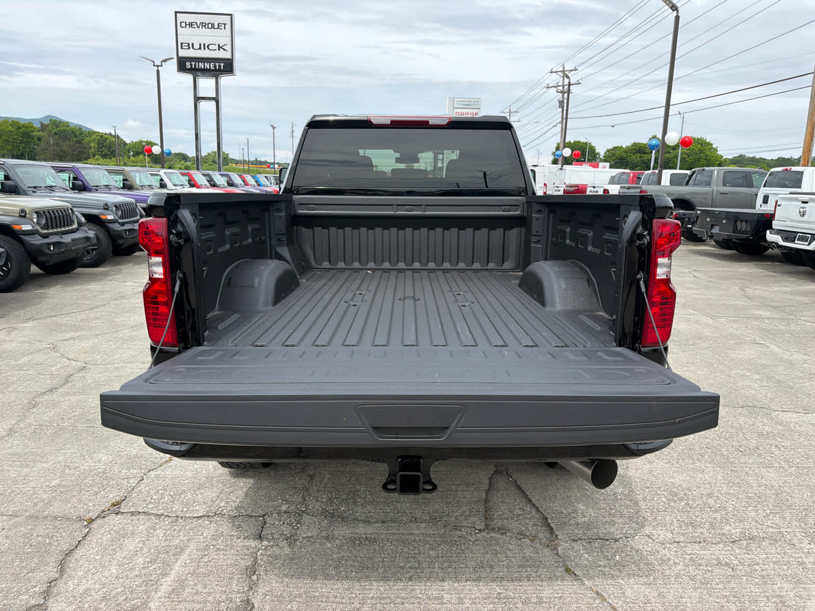 2026 Chevrolet Silverado 2500 HD Custom - Photo 9
