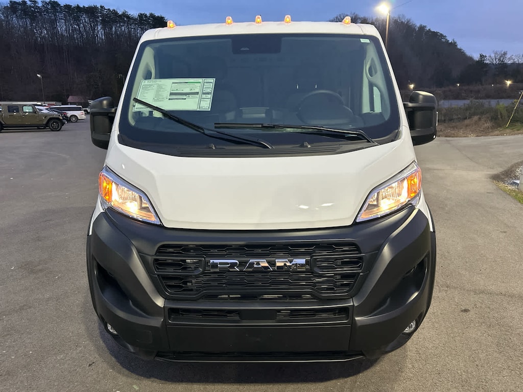 New 2026 Ram ProMaster PROMASTER 1500 TRADESMAN CARGO VAN LOW ROOF 118' W Cargo Van