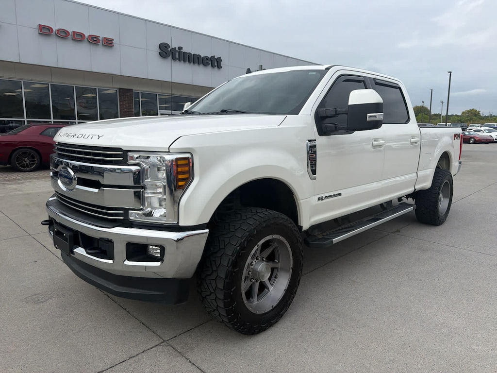 Used 2019 Ford Super Duty F-250 Pickup Lariat 4WD Crew Cab 6.75 Box 4WD Crew Cab 6.75 Box