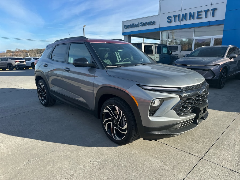 Used 2025 Chevrolet Trailblazer RS FWD