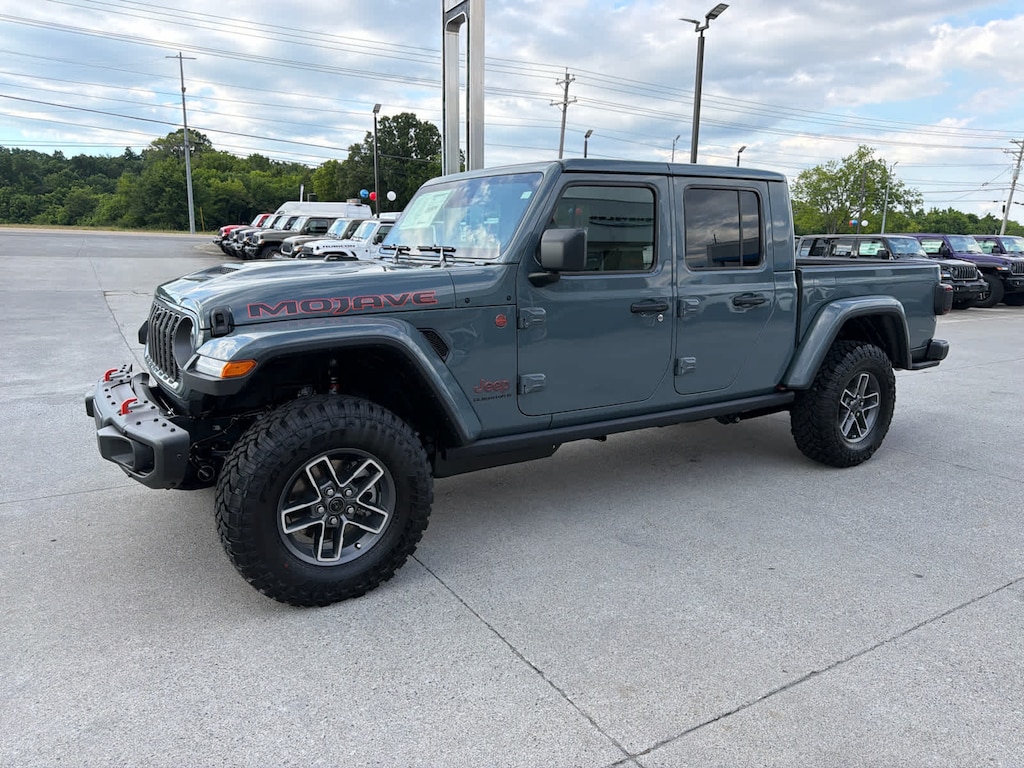 New 2026 Jeep Gladiator MOJAVE X 4X4 Pickup