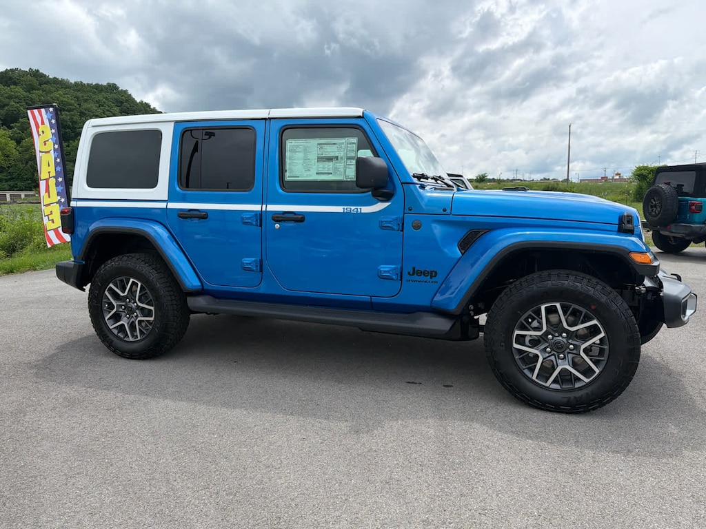 New 2026 Jeep Wrangler 4-DOOR SAHARA Sport Utility