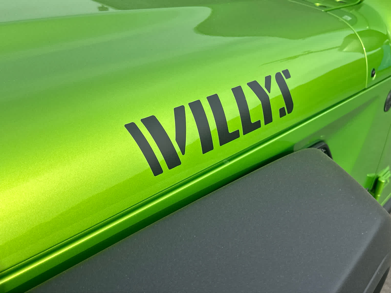 2025 Jeep Wrangler Willys photo 3