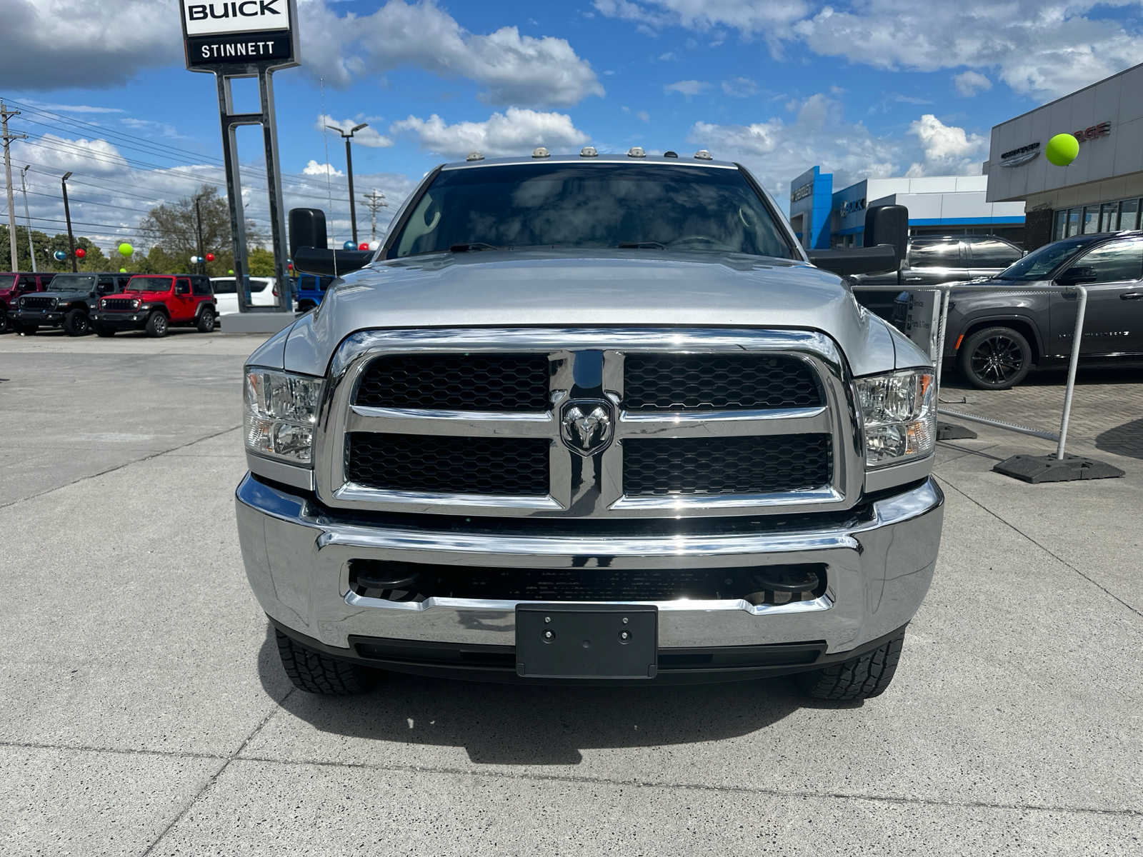 Used 2018 RAM Ram 2500 Pickup Tradesman with VIN 3C6UR5CL6JG395719 for sale in Newport, TN