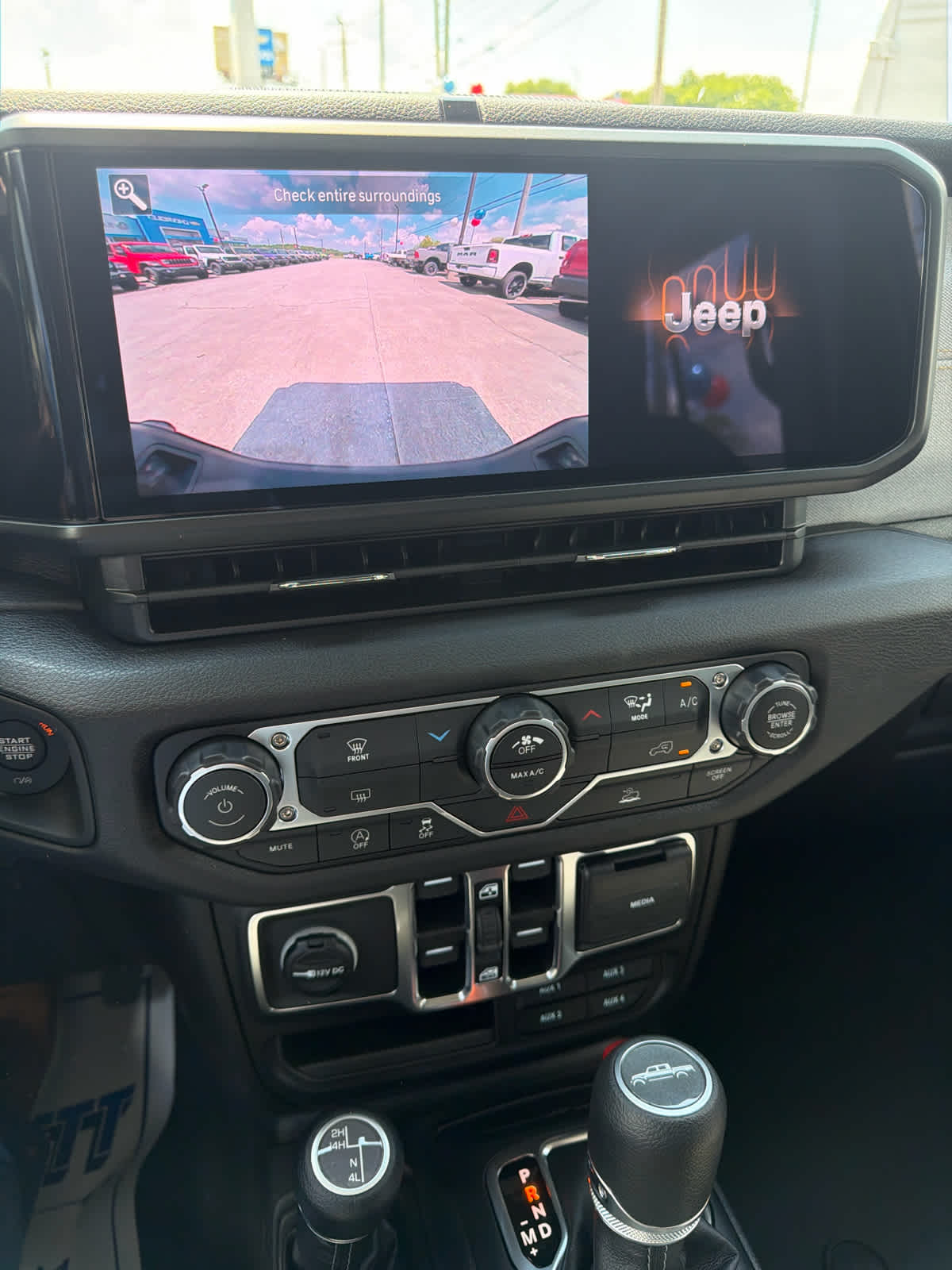 2025 Jeep Gladiator Sport S - Photo 14