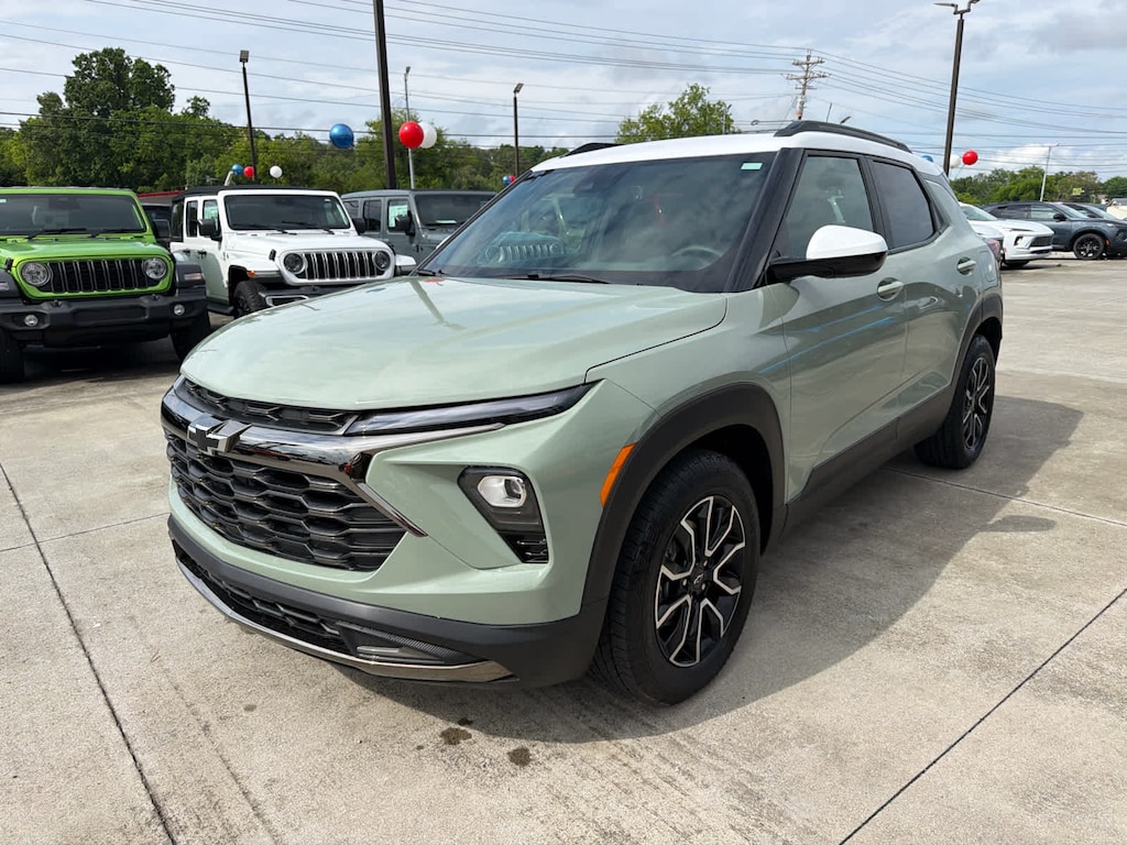 Used 2025 Chevrolet Trailblazer Activ FWD
