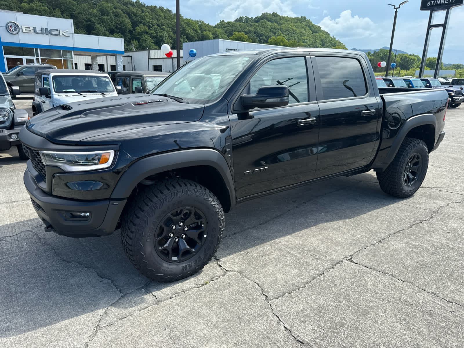 New 2026 Ram 1500 RHO CREW CAB 4X4 5'7 BOX