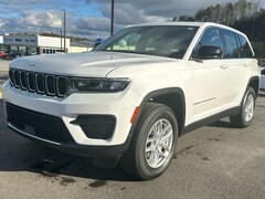 2025 Jeep Grand Cherokee LAREDO X 4X4 Sport Utility